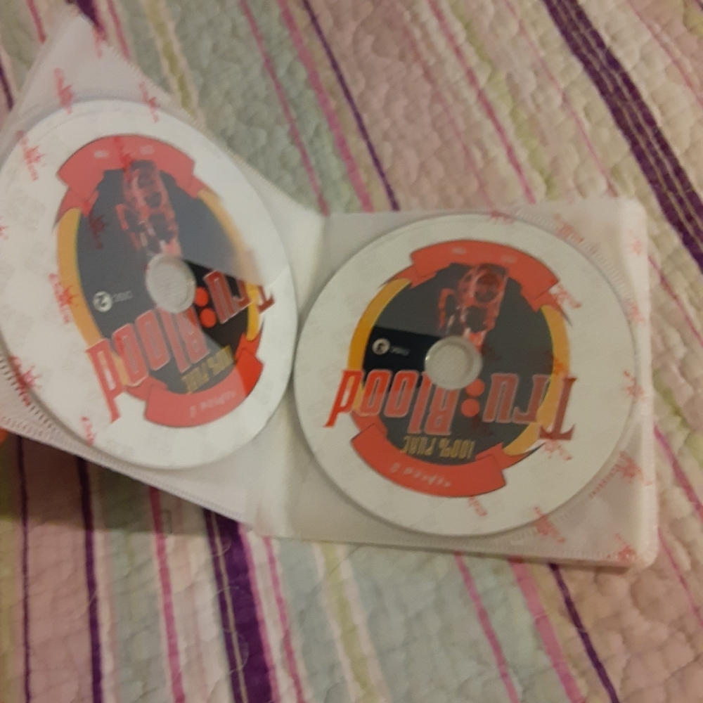 6/$15 True blood season 2 DVD - Picture 4 of 6